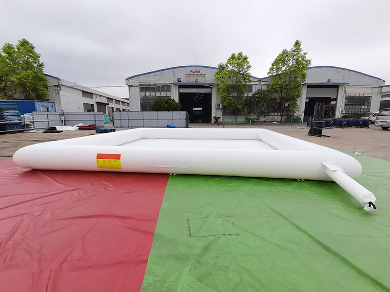 toy playsets inflatable bumper car track