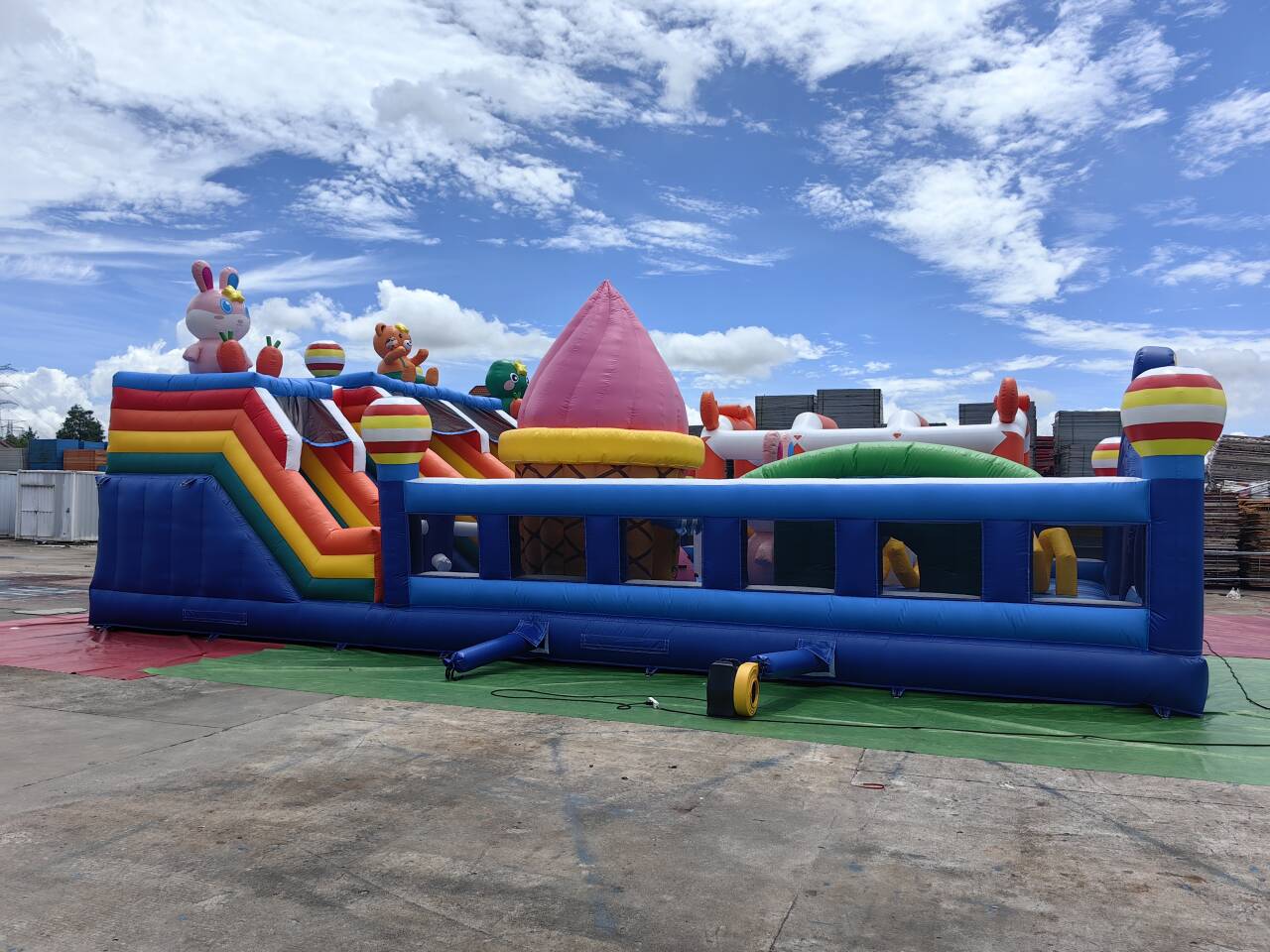 Inflatable amusement park
