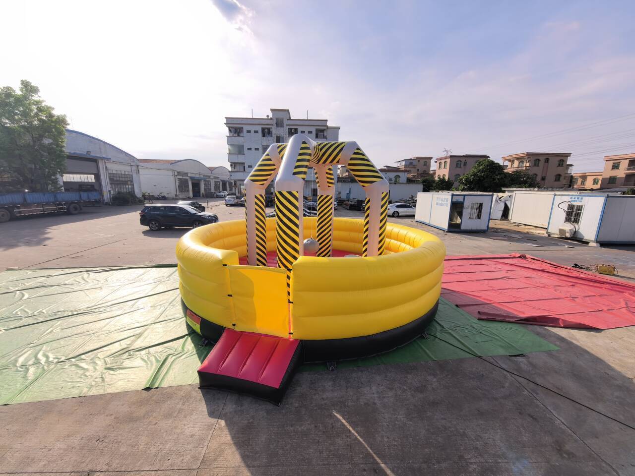 inflatable ball wrecking
