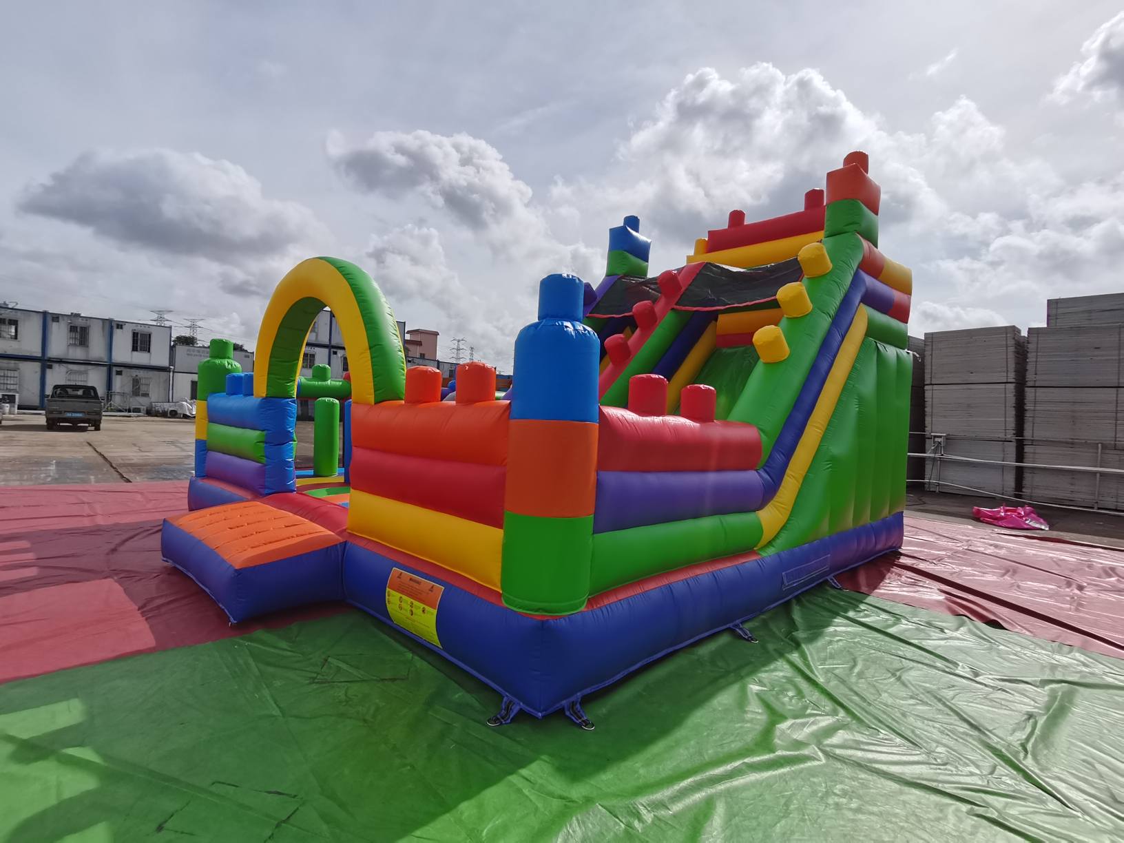 outdoor inflatable playground